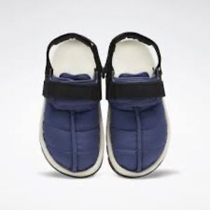 Reebok Beatnik Sandals, Batik Blue Size 9